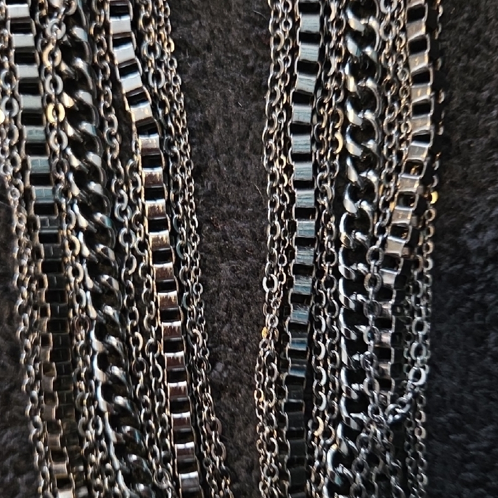 Guess Gunmetal Multi-Layered Chain Necklace - Picture 5 of 5